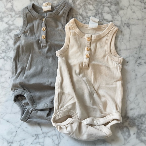 H&M Tank Oneies (bundle x2) - Picture 1 of 4